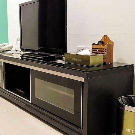 Baguss Hotel And Serviced Apartment Johor Bahru Ngoại thất bức ảnh