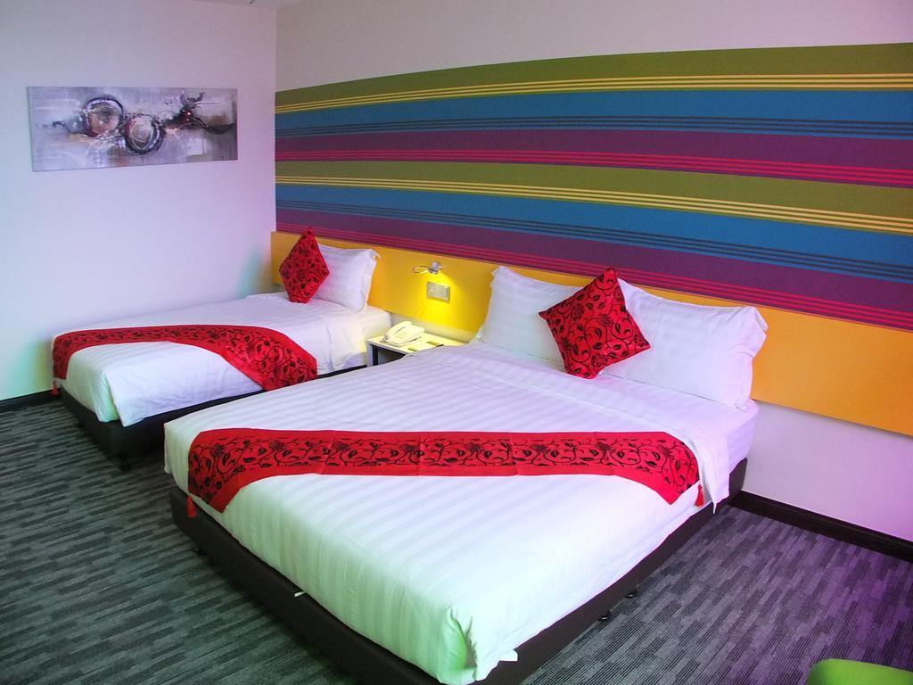 Baguss Hotel And Serviced Apartment Johor Bahru Ngoại thất bức ảnh