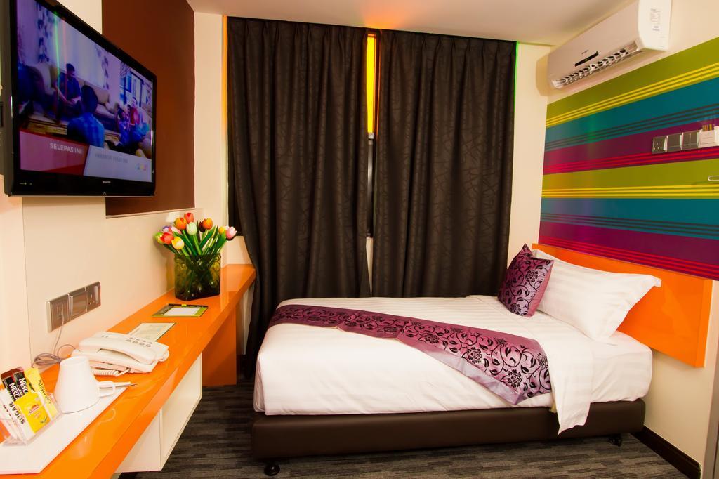 Baguss Hotel And Serviced Apartment Johor Bahru Ngoại thất bức ảnh