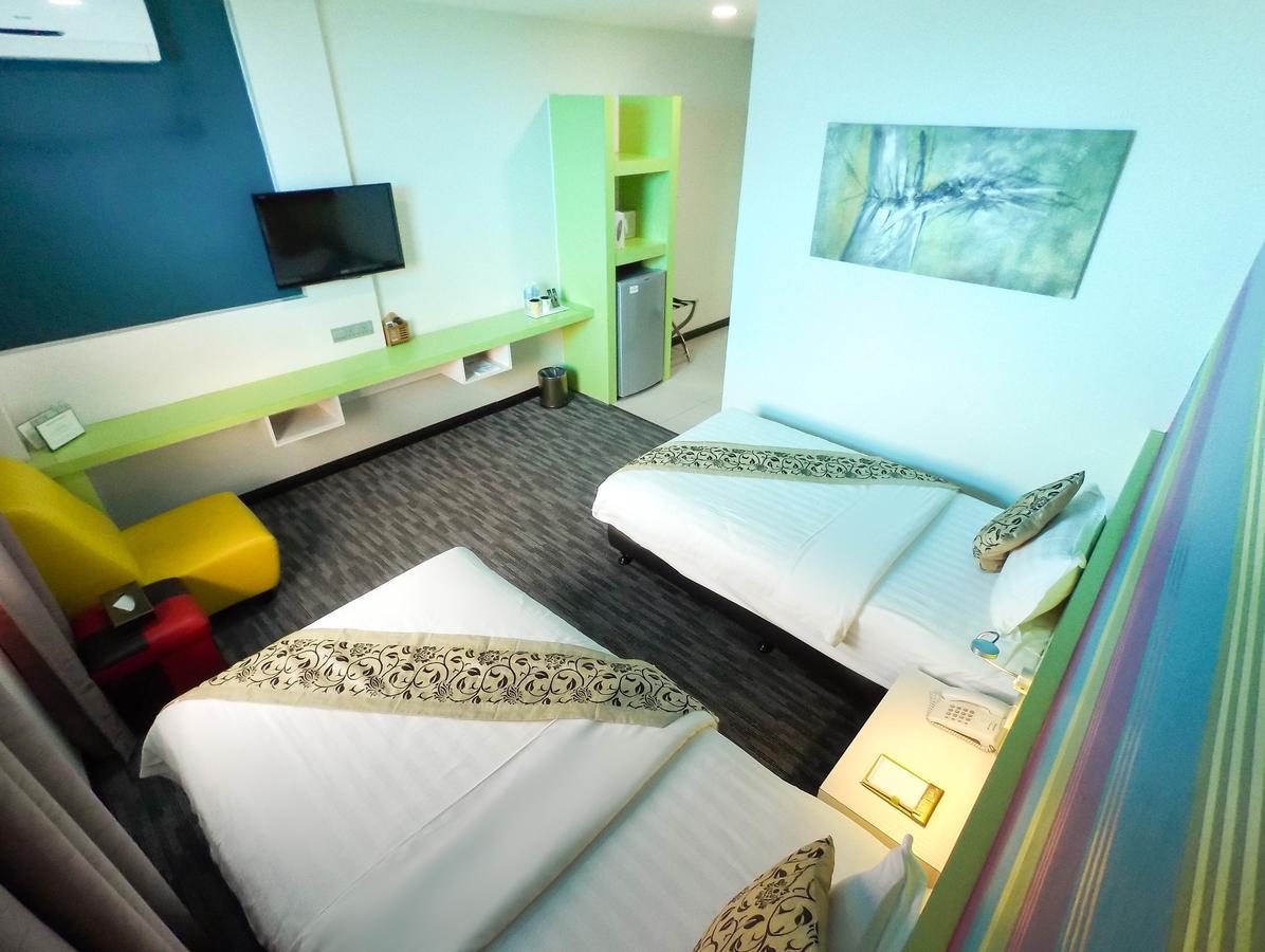 Baguss Hotel And Serviced Apartment Johor Bahru Ngoại thất bức ảnh