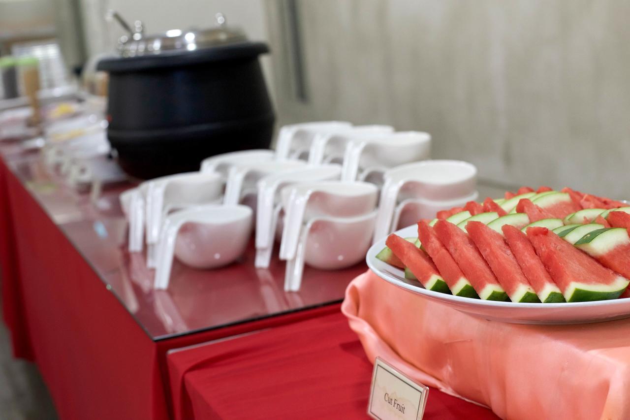 Baguss Hotel And Serviced Apartment Johor Bahru Ngoại thất bức ảnh