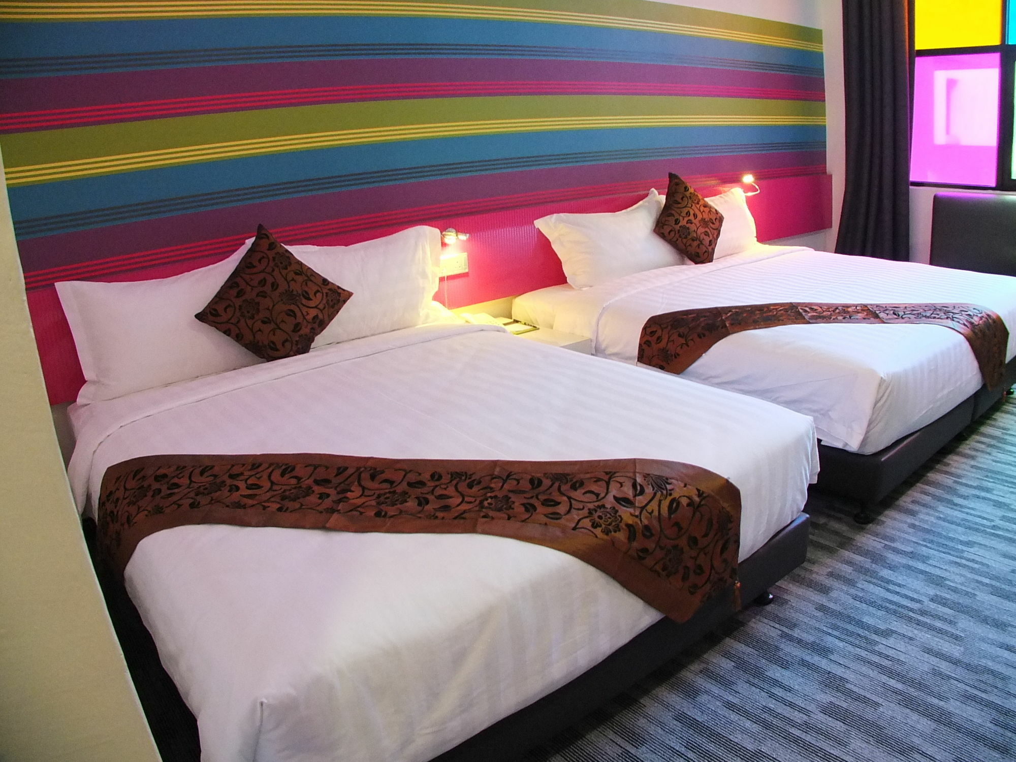 Baguss Hotel And Serviced Apartment Johor Bahru Ngoại thất bức ảnh