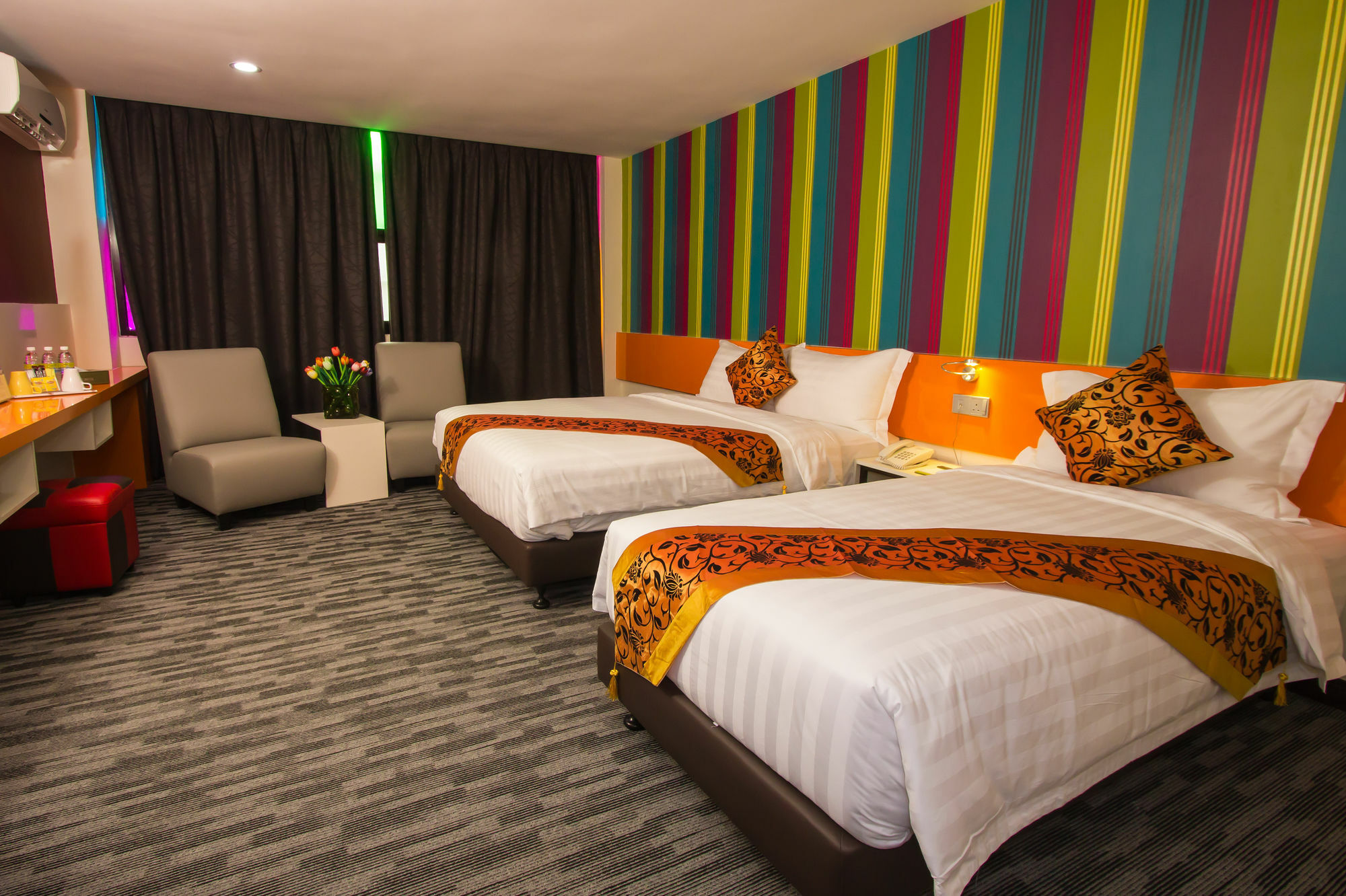 Baguss Hotel And Serviced Apartment Johor Bahru Ngoại thất bức ảnh