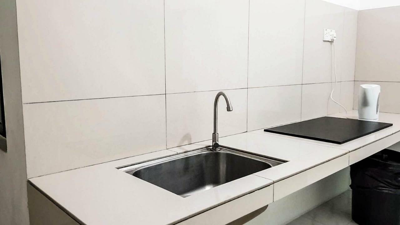 Baguss Hotel And Serviced Apartment Johor Bahru Ngoại thất bức ảnh